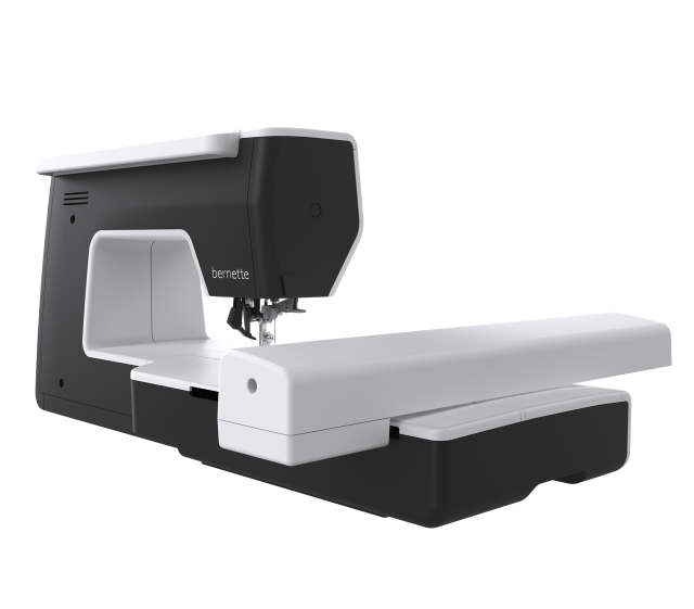bernette 79 sewing/embroidery